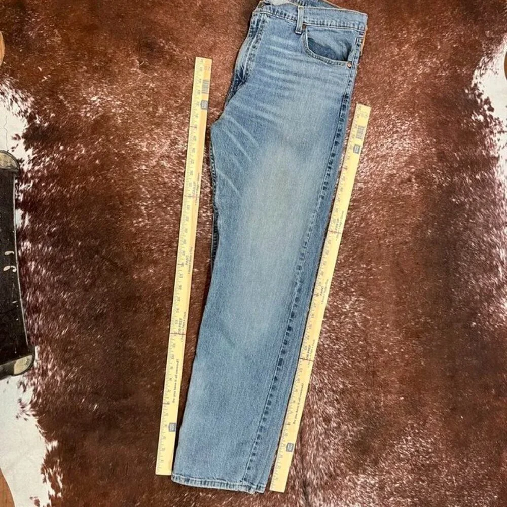 Levi’s 505 Regular Fit Straight Leg Jeans Light Wash Blue 40x32
